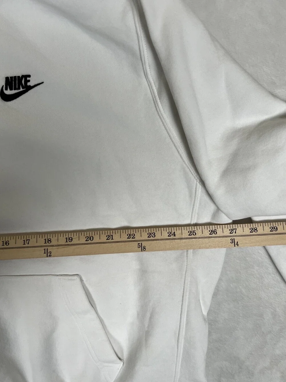 Vintage Nike White Pullover Hoodie Sweatshirt Size XL Y2K Embroidered Swoosh